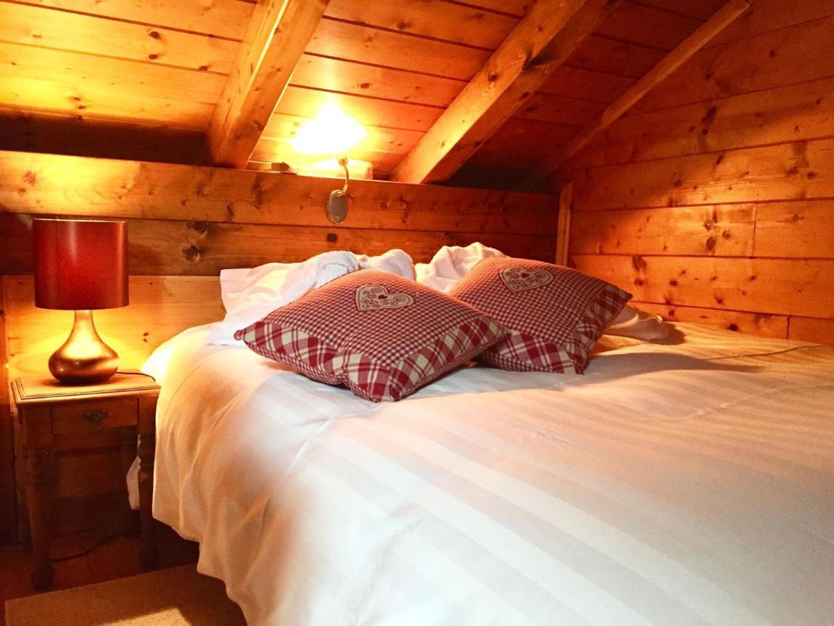 Cosy Chalet With Private Sauna In Bousseviller Zimmer foto